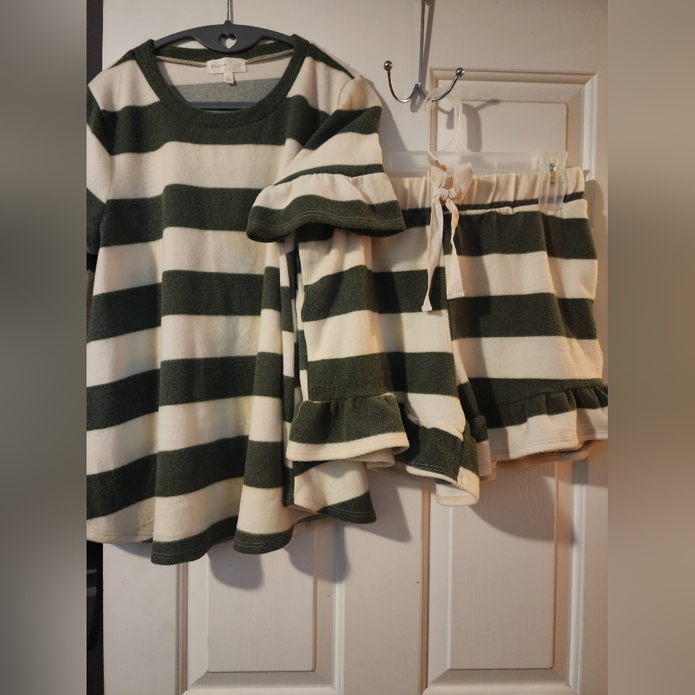 Womens Shorts Set